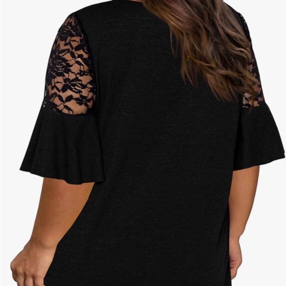 Black tunic with lace. Short sleeve - Picture 2 of 2